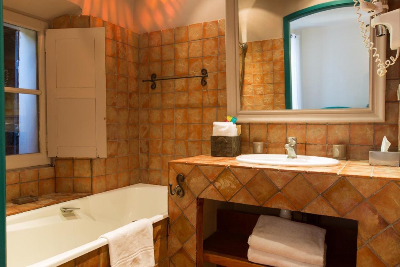 Hotel Le Jardin D'Emile Cassis Pokój zdjęcie